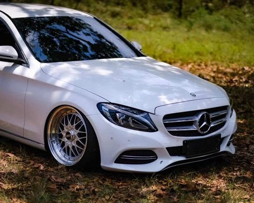 White Mercedes-Benz W205 coupe bagriders cool figure