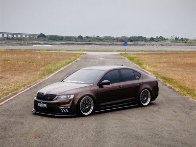 The most dazzling Skoda Octavia bagriders low lying style