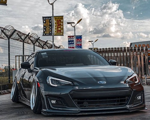 Bag Riders x BRZ: Indulge in the perfect blend of low lying and hanging art